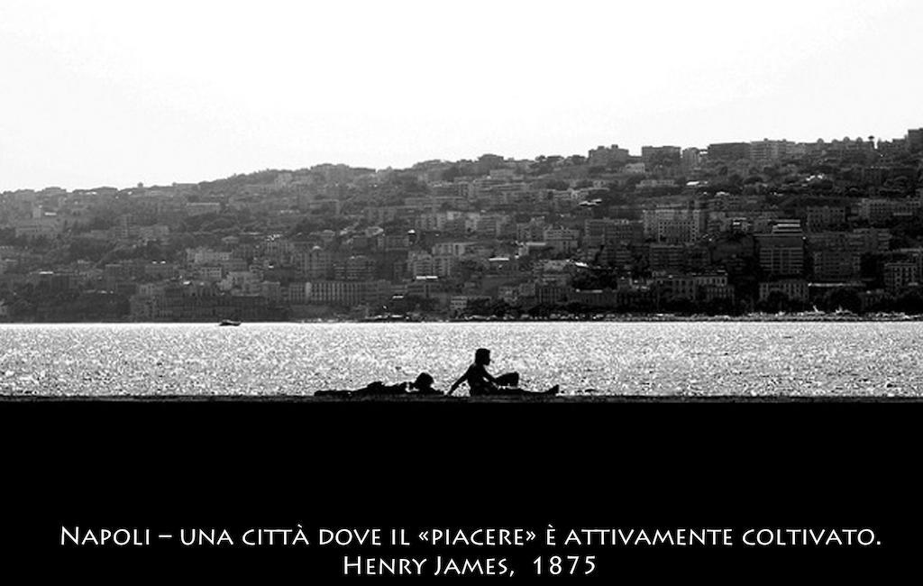 B&B Rossonapoletano Napoli Esterno foto